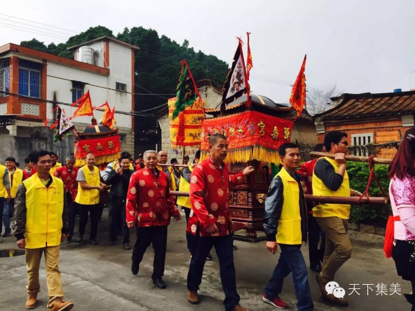 請香火迎春巡，哪個村的新年這么熱鬧？