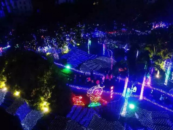 出大事啦！9月9日一9月14日出示信息“女士”免費入場寶生園農場夢幻燈光節