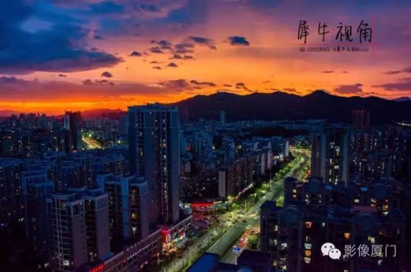 廈門“美炸”了！臺風前史無前例的火燒云爆發，震撼得讓人害怕…