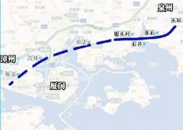悲痛！翔安隧道收費站口突發車禍，女司機跪在死者尸體前哭喊對不起......