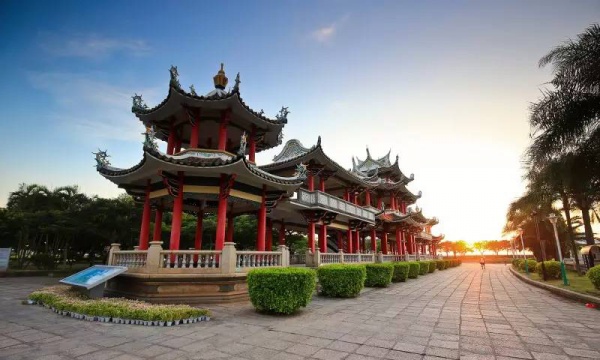 拿好不謝！到這兩個交通管制的景區(qū)，應(yīng)該這樣出行！