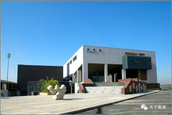 誦讀儒家經典，秉承以文化人，集美這所高校國學氛圍特別濃