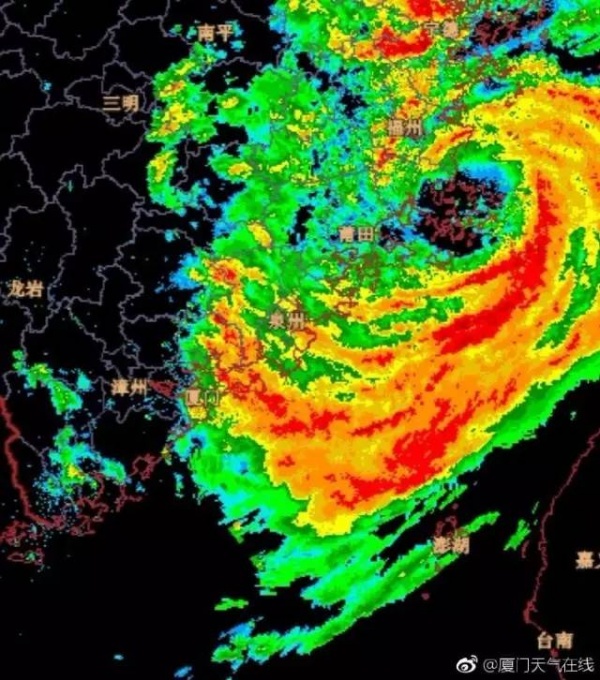 紅色預警！“納沙”今晨在福清登陸！“海棠”緊隨其后！強風+豪雨將橫掃廈門等地…