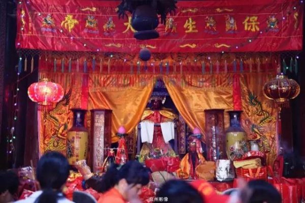 泉南佛國｜保生大帝轟轟烈烈的在過生日，你可知道他到底是誰？