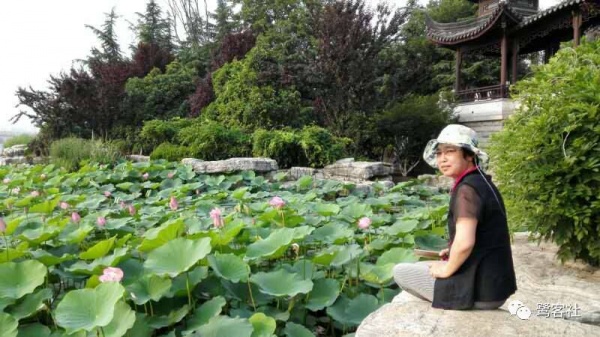 臺海記憶：烏丘燈塔亮了，但愿這座建于清末的西洋燈塔，能夠穿透兩岸對峙的悲情濃霧